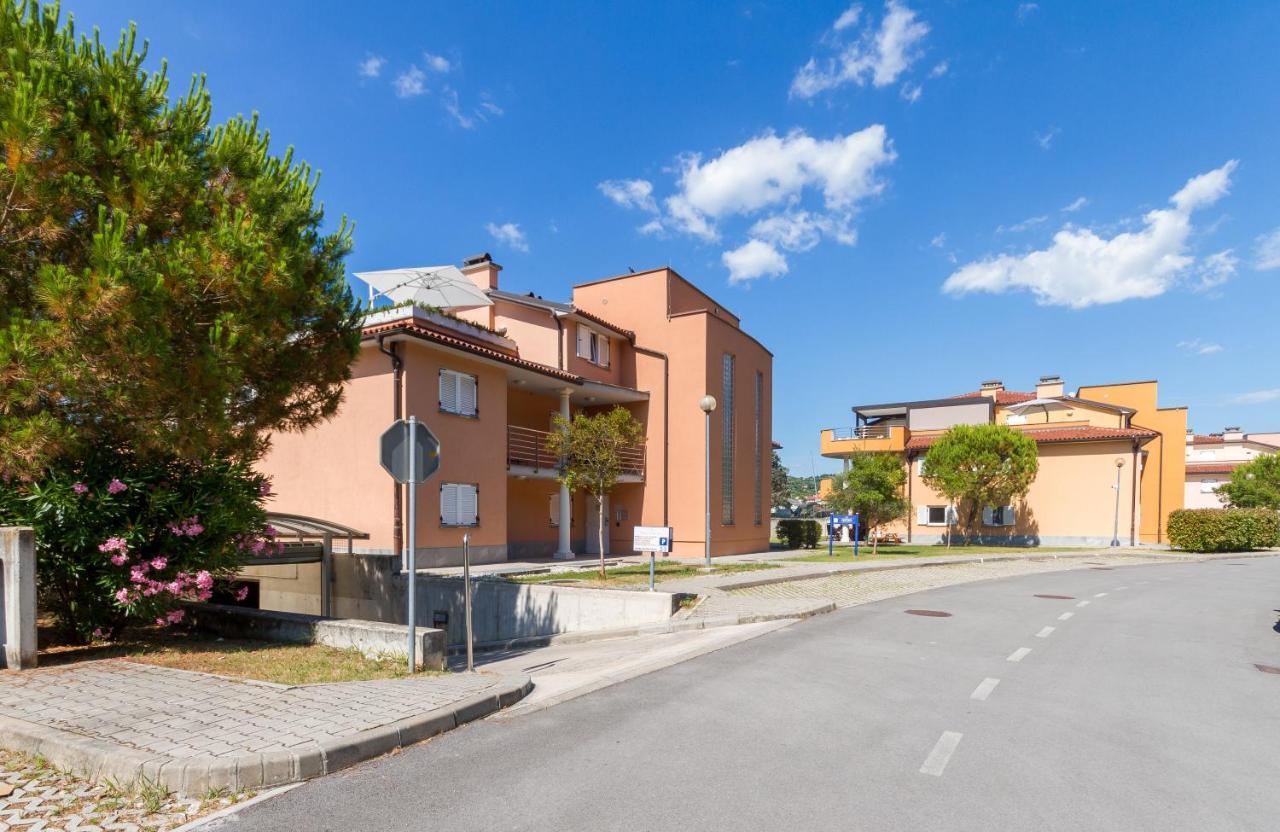 Premium Marina Apartments With Sea View By Locap Group Portorož Exterior foto